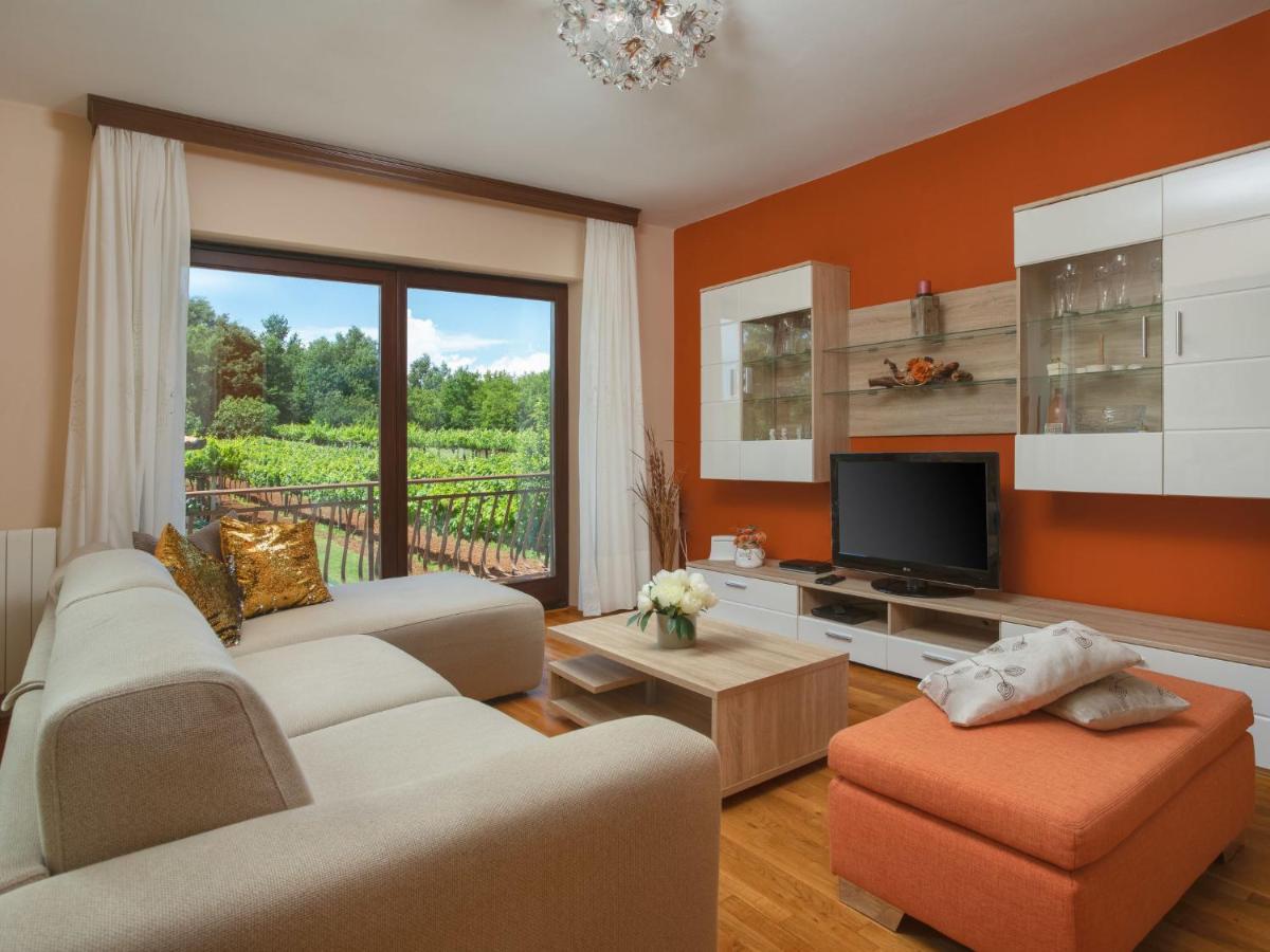 Holiday Home Ana By Interhome Nedescina Exterior photo