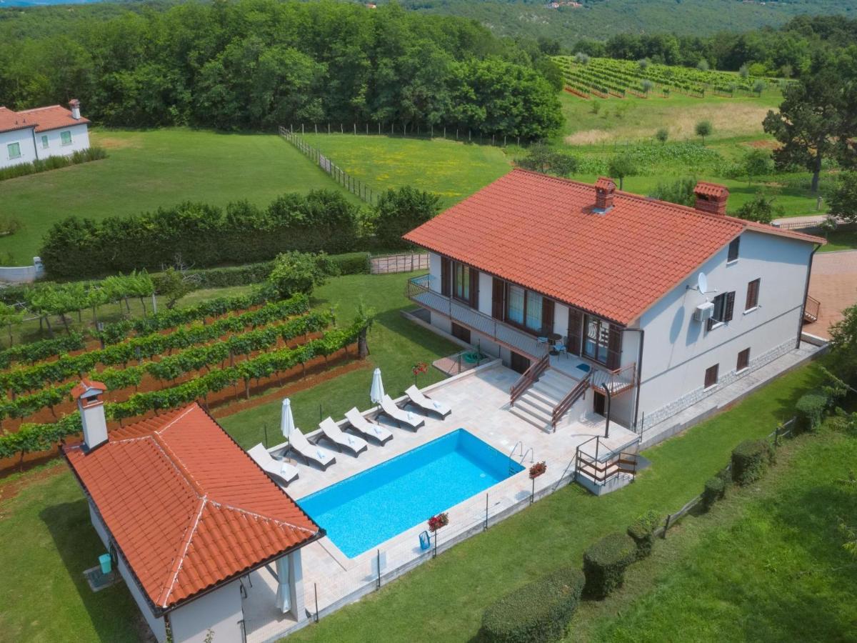 Holiday Home Ana By Interhome Nedescina Exterior photo